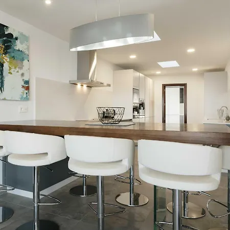Luxury Mojones Stunning Seaviews Large Terraces & Private Pool Вилла