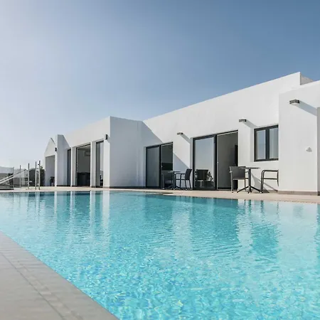 Вилла Luxury Mojones Stunning Seaviews Large Terraces & Private Pool Тиас